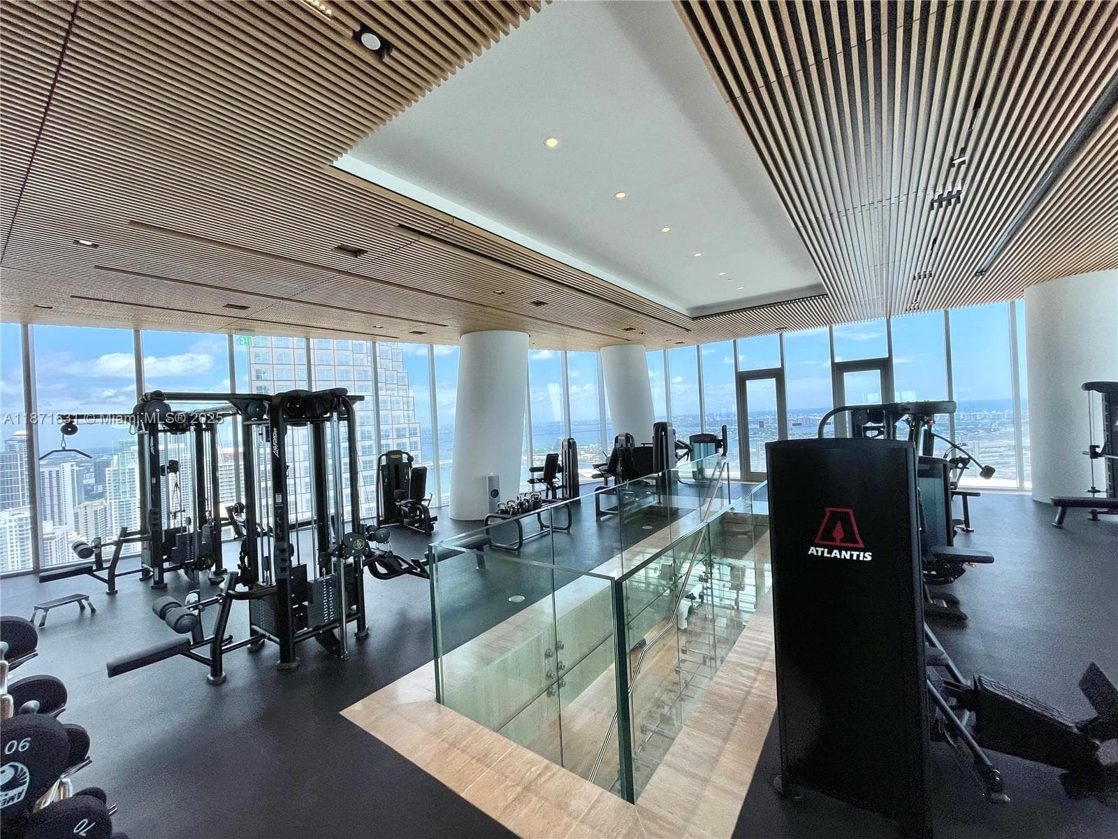 300 Biscayne Blvd Way # 506E, Miami FL 33131 — 24