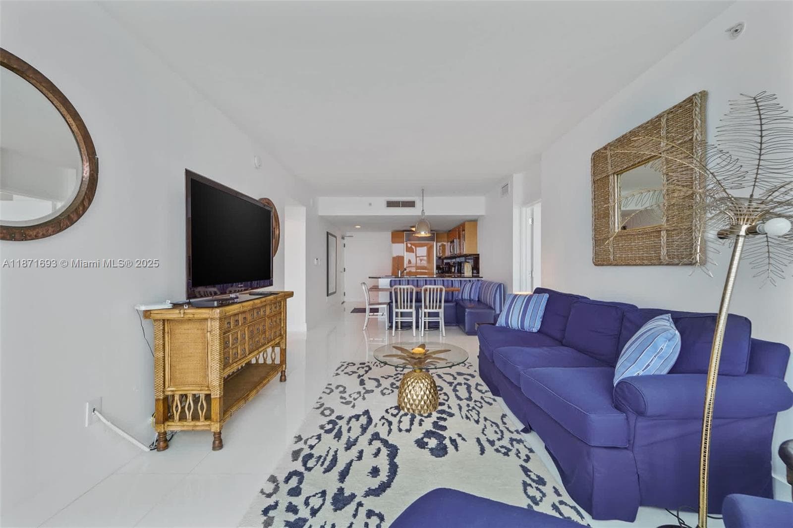 6801 Collins Ave, Miami Beach FL 33141 — 16