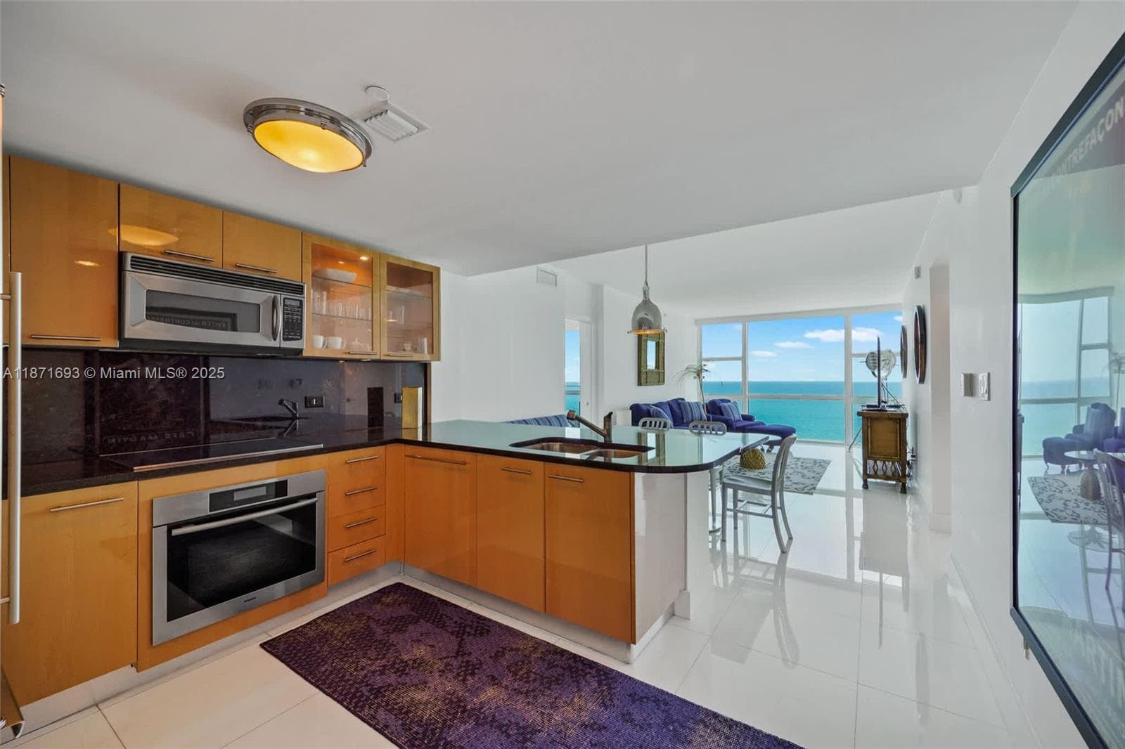 6801 Collins Ave, Miami Beach FL 33141 — 12