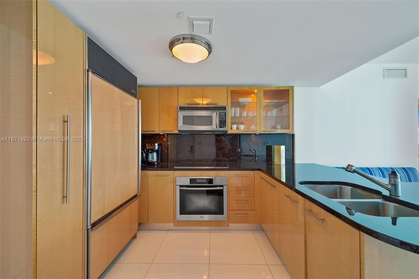 6801 Collins Ave, Miami Beach FL 33141 — 5