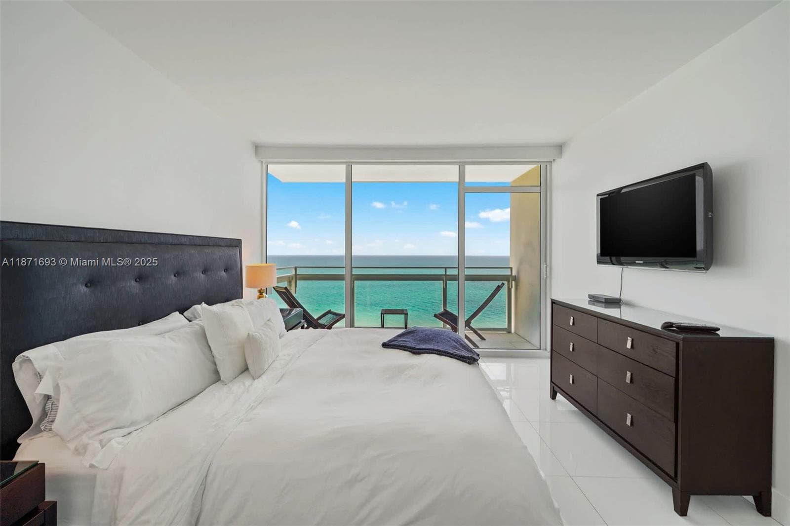6801 Collins Ave, Miami Beach FL 33141 — 15