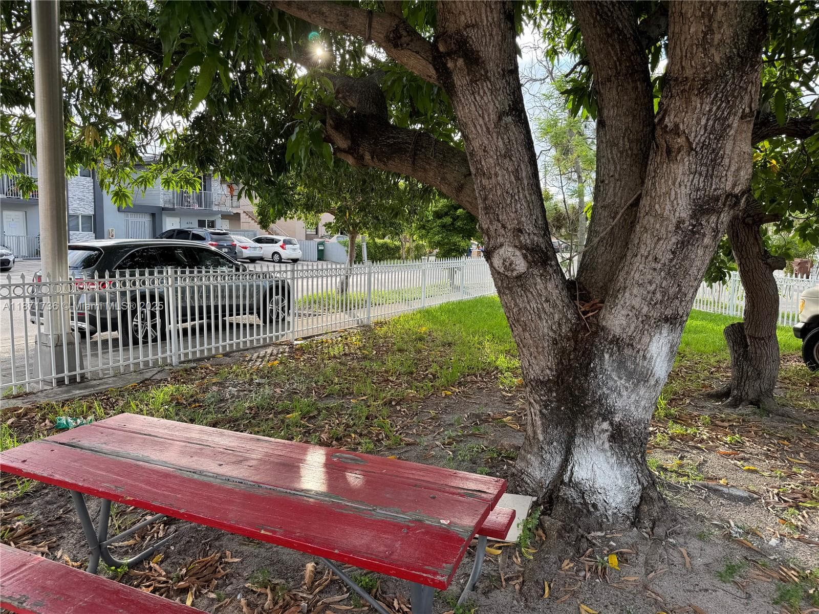 685 SE Park Dr, Hialeah FL 33010 — 9