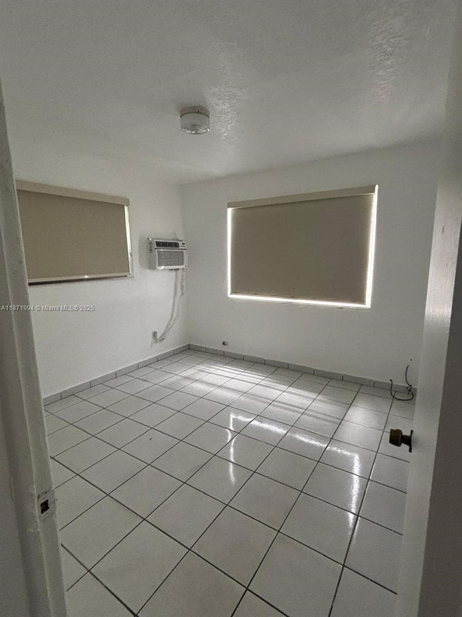 5100 NW 23rd Ave # 1, Miami FL 33142 — 6