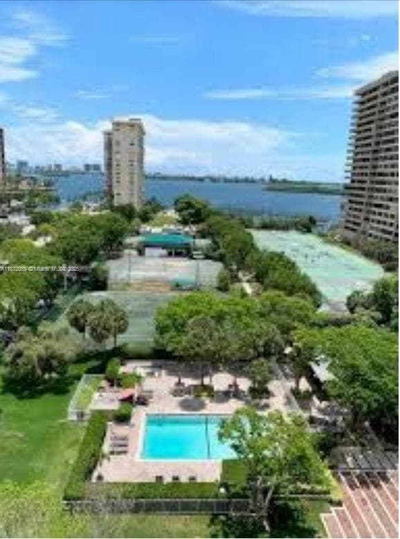 11111 Biscayne Blvd # 4D, Miami FL 33181 — 2