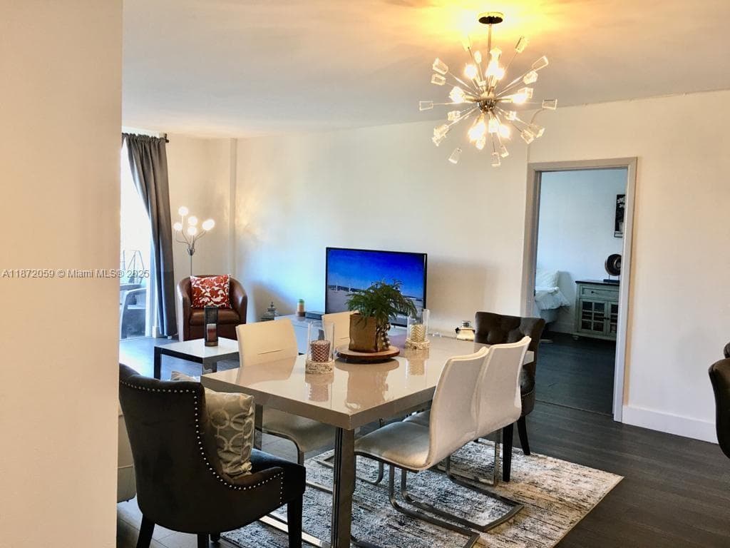 11111 Biscayne Blvd # 4D, Miami FL 33181 — 17