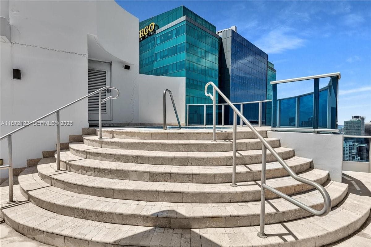 200 Biscayne Boulevard Way # 5401, Miami FL 33131 — 42