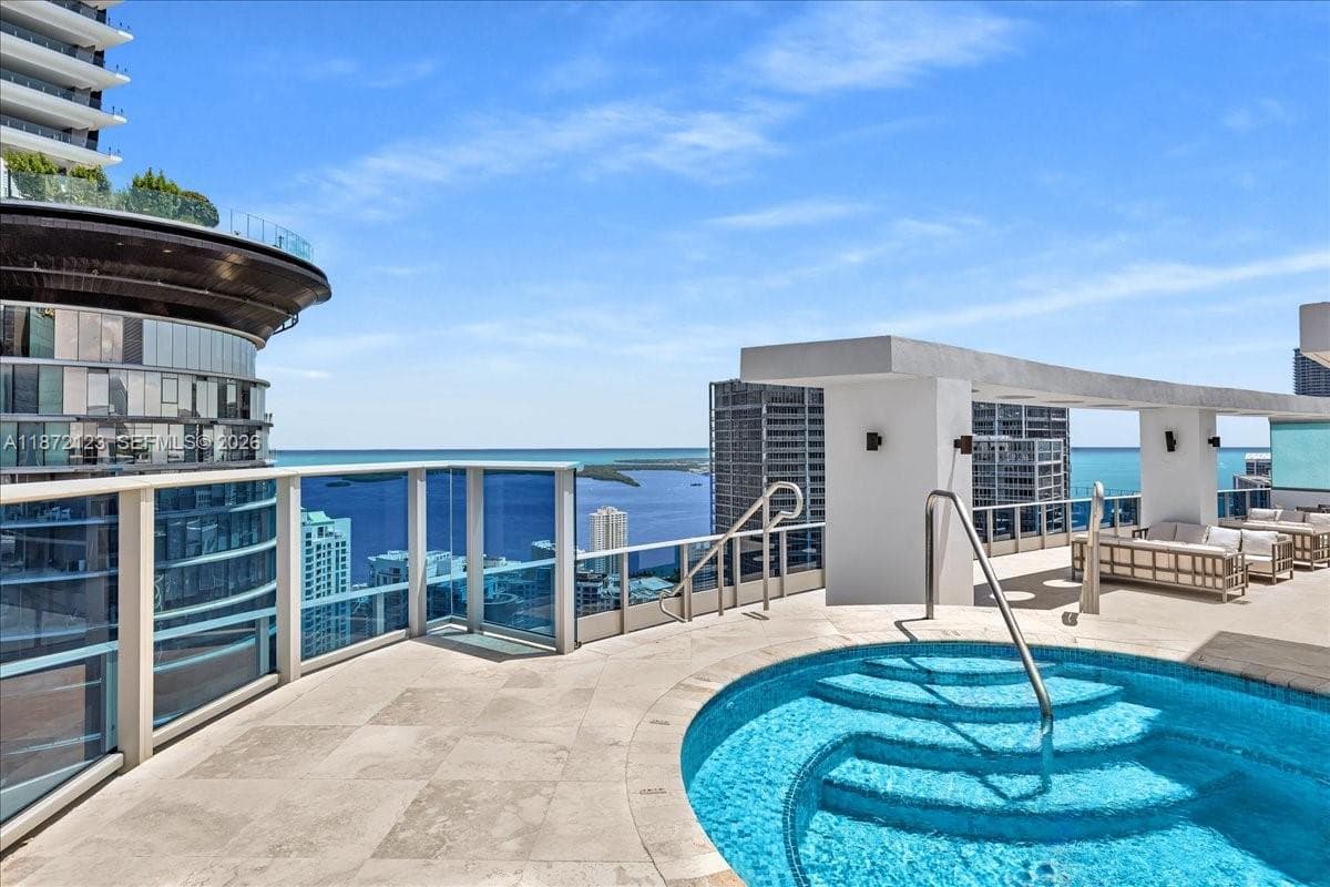 200 Biscayne Boulevard Way # 5401, Miami FL 33131 — 43