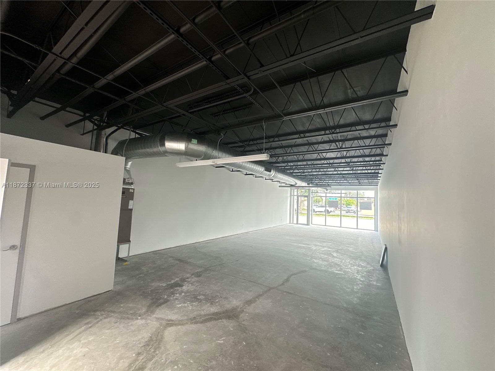10 S Royal Poinciana Blvd, Miami Springs FL 33166 — 2