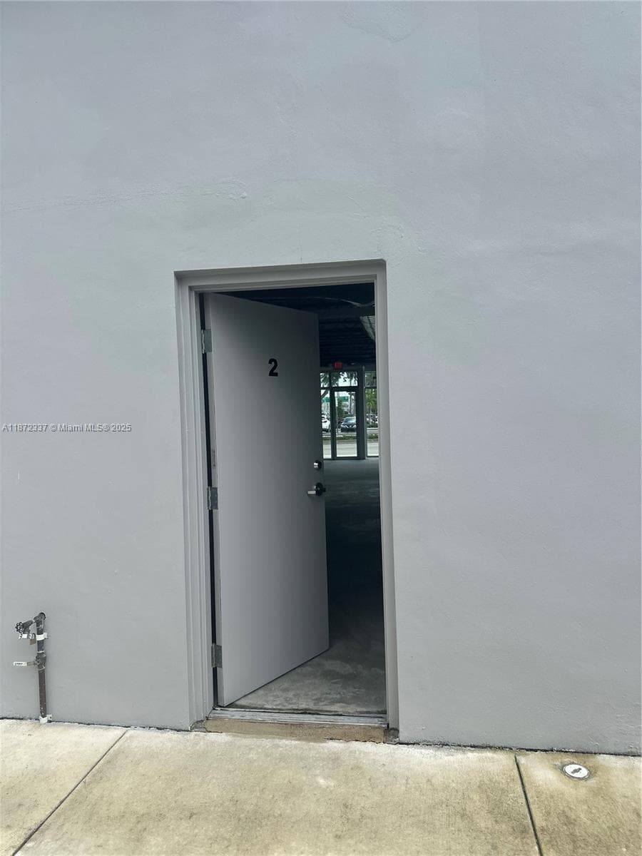 10 S Royal Poinciana Blvd, Miami Springs FL 33166 — 3