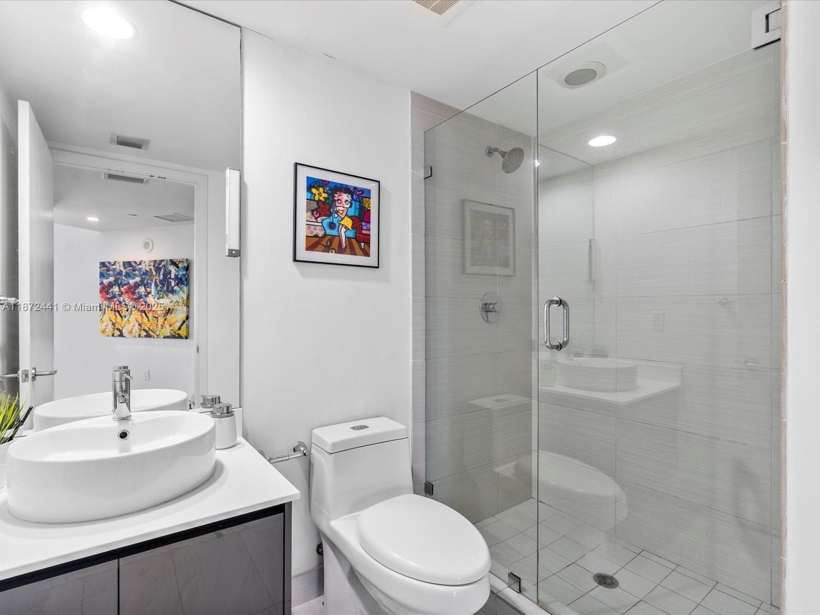 31 SE 6th St # 802, Miami FL 33131 — 27