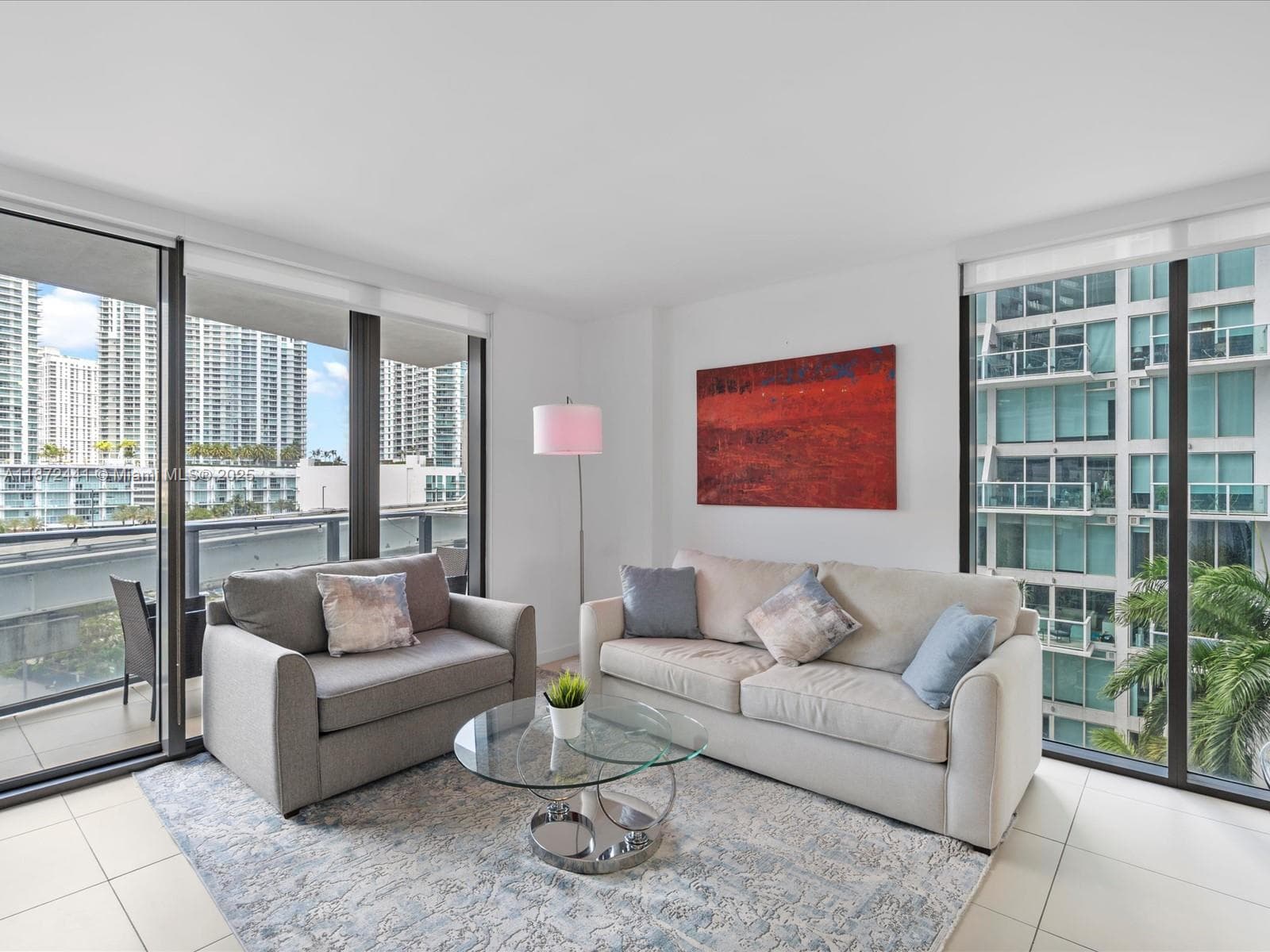 31 SE 6th St # 802, Miami FL 33131 — 11