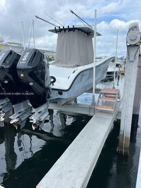 4 Grove Isle Drive Slip C-13, Coconut Grove FL 33133 — 8