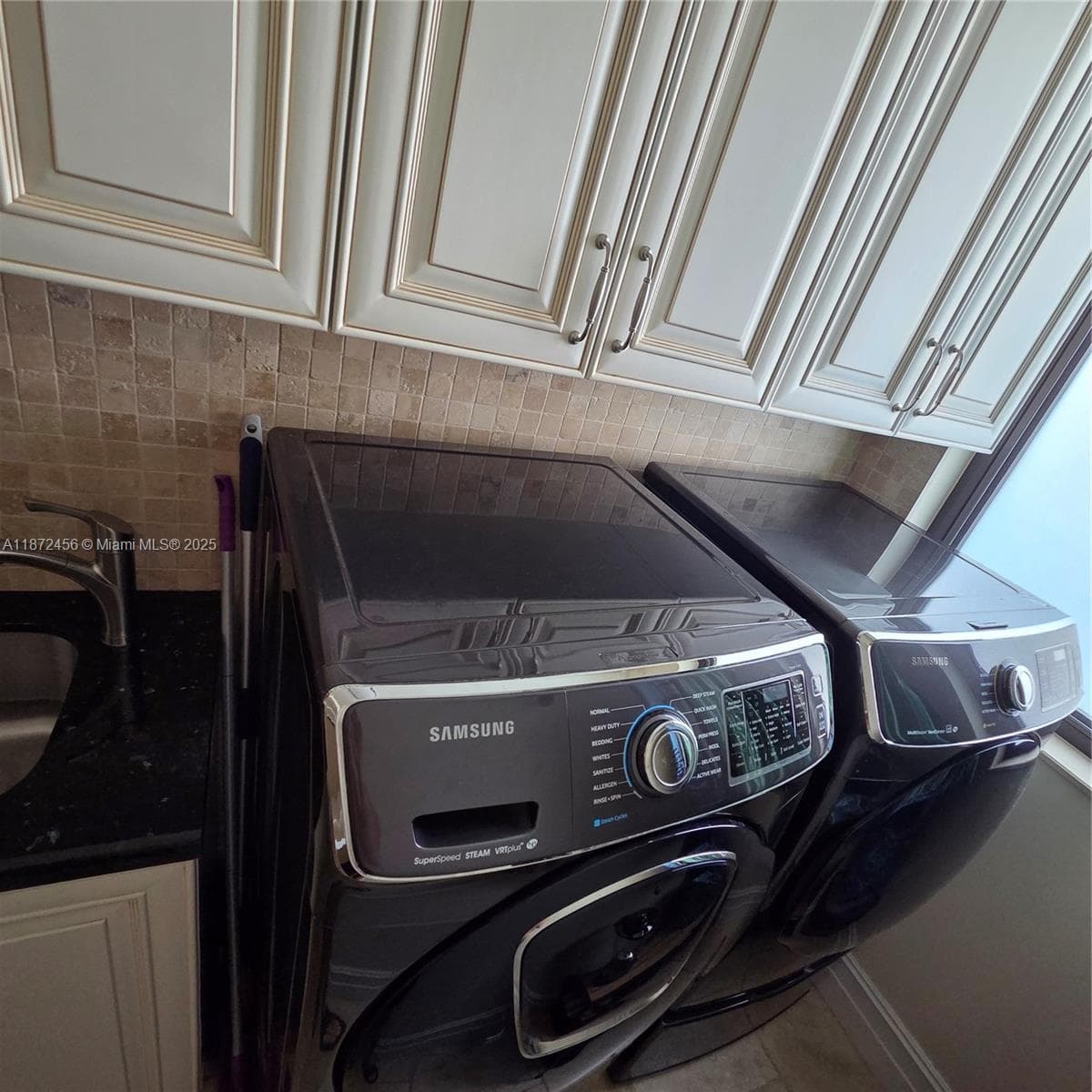 343 190th St, Sunny Isles Beach FL 33160 — 17