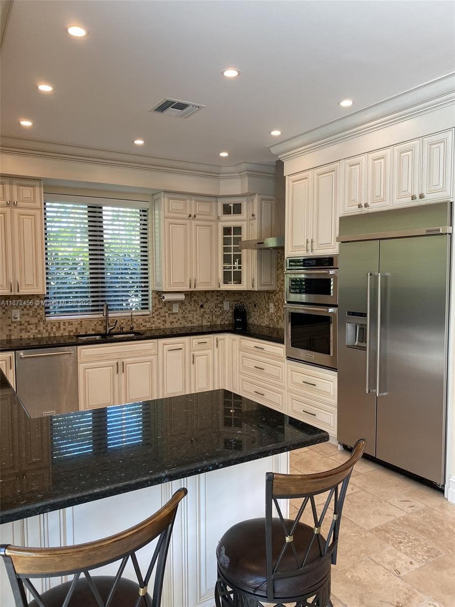343 190th St, Sunny Isles Beach FL 33160 — 11