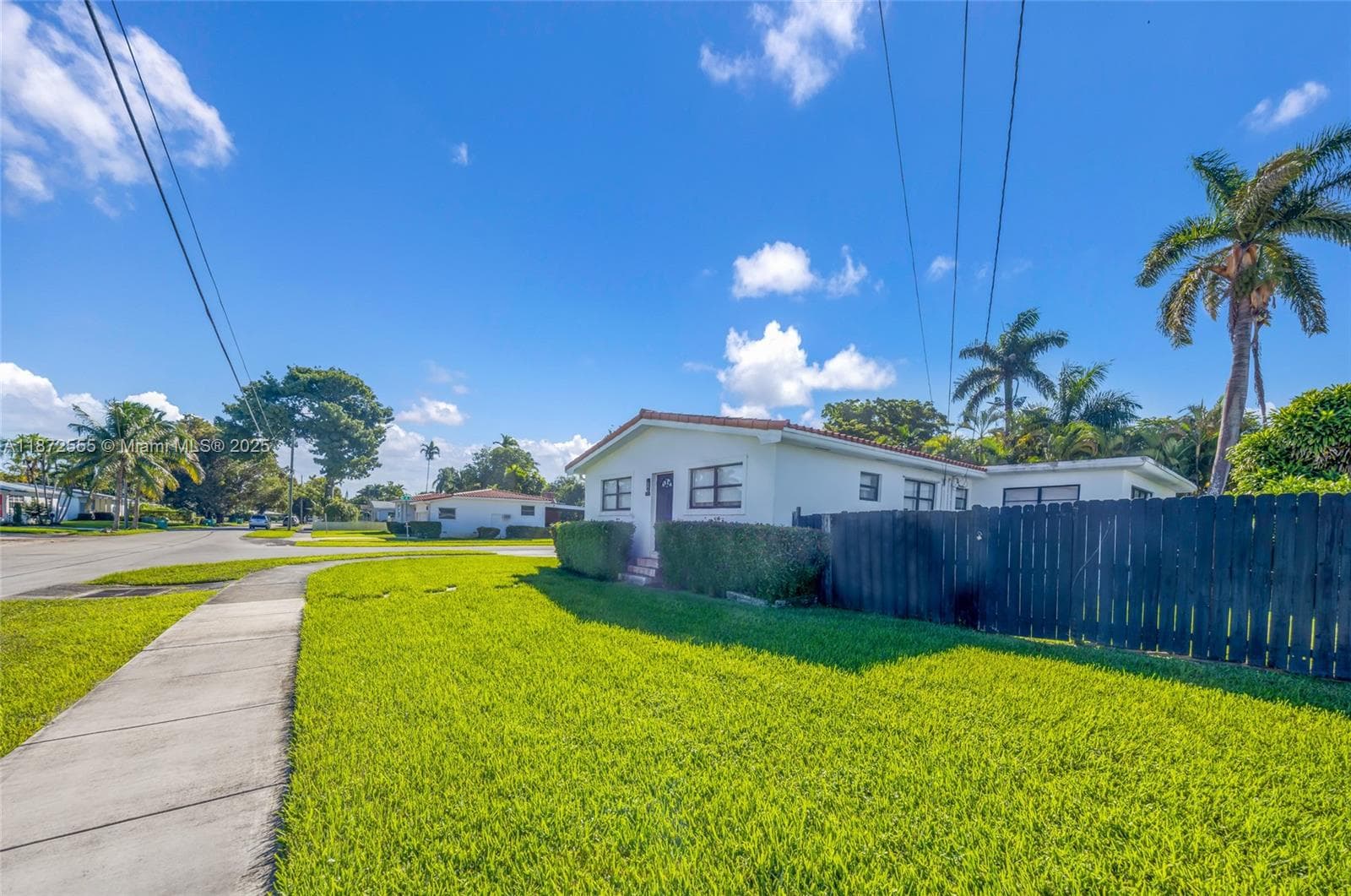 11420 NE 4th Ave, Miami FL 33161 — 38