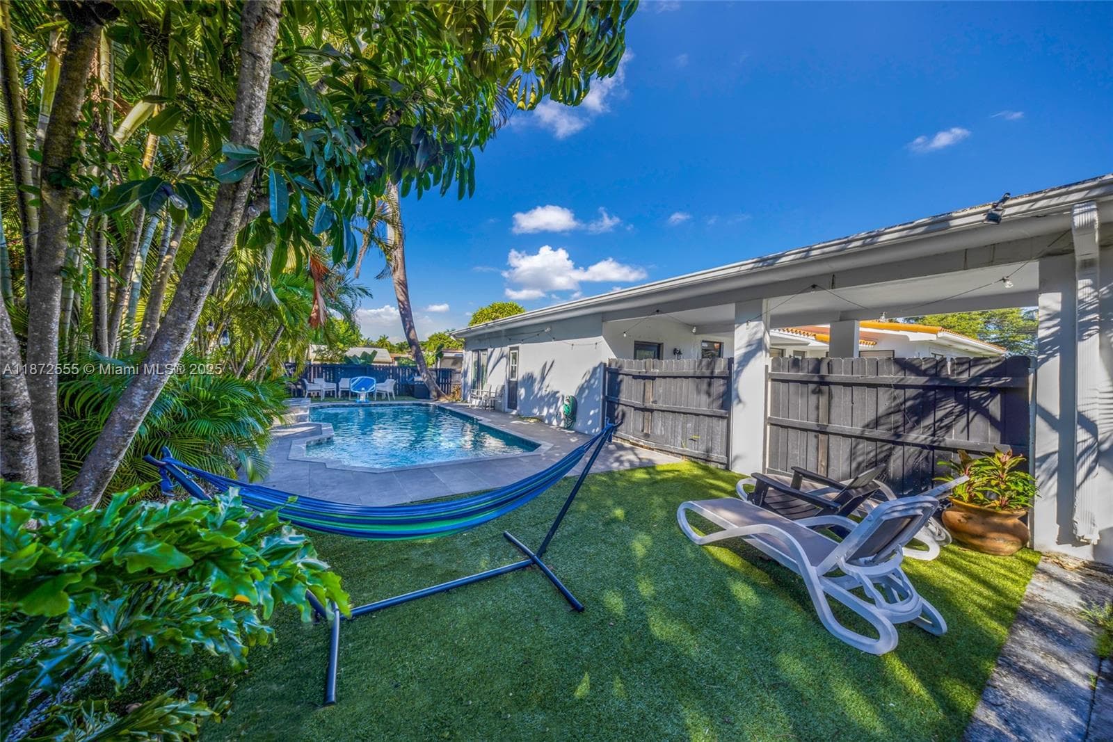 11420 NE 4th Ave, Miami FL 33161 — 31