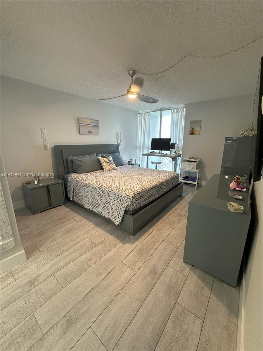 3200 Collins Ave # 3, Miami Beach FL 33140 — 13