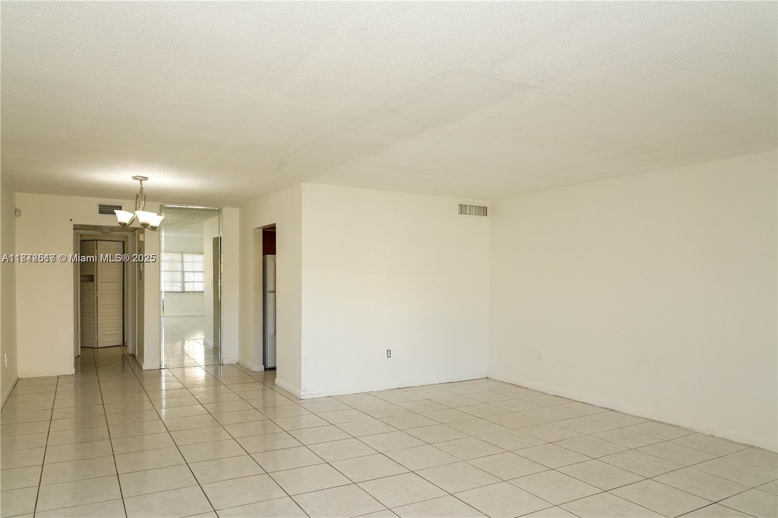 11855 NE 19th Dr # 10, North Miami FL 33181 — 2