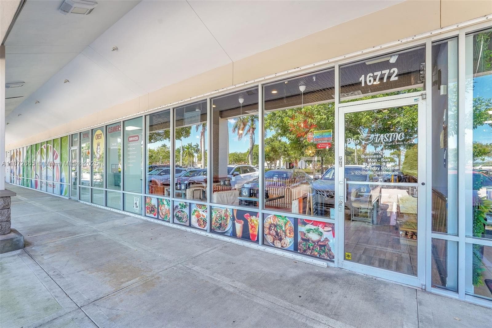 16772 sw 88 st, Miami FL 33196 — 37