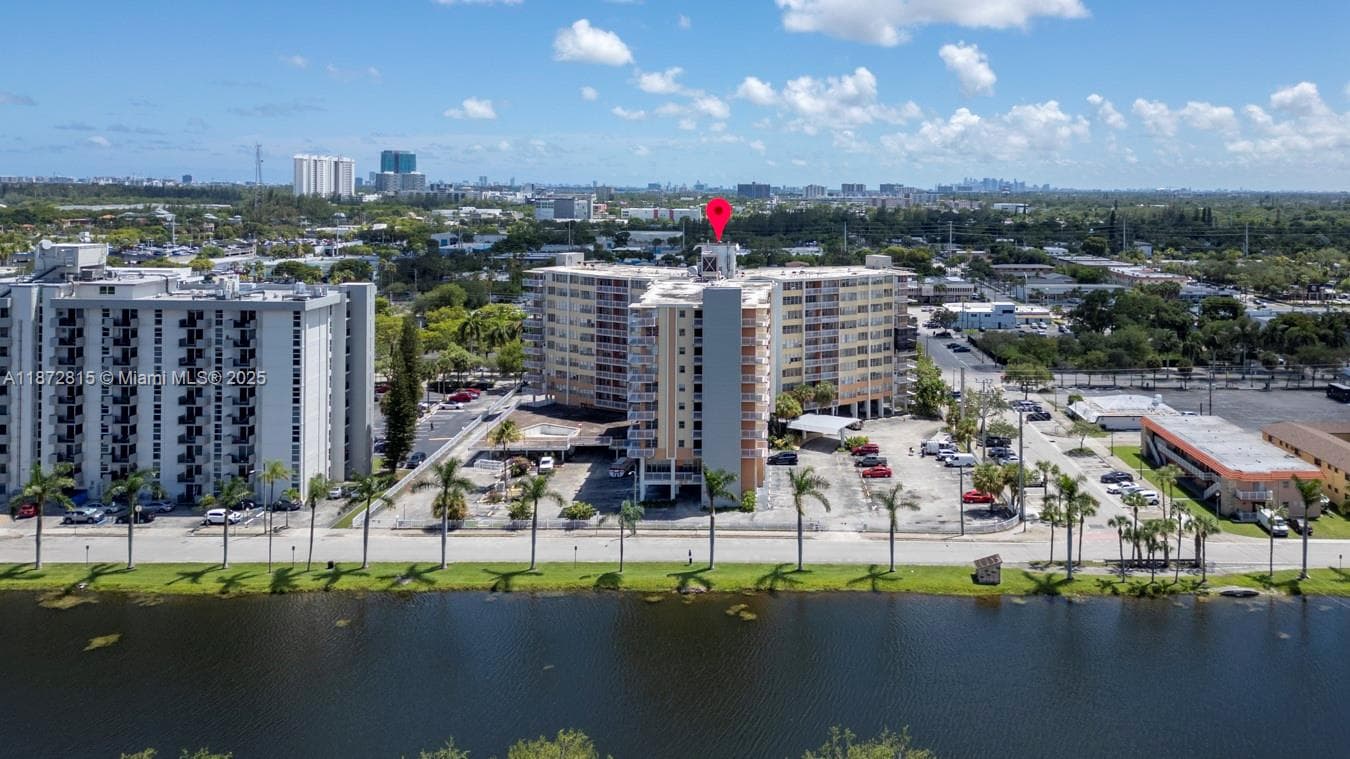2025 NE 164th St # 510, North Miami Beach FL 33162 — 22