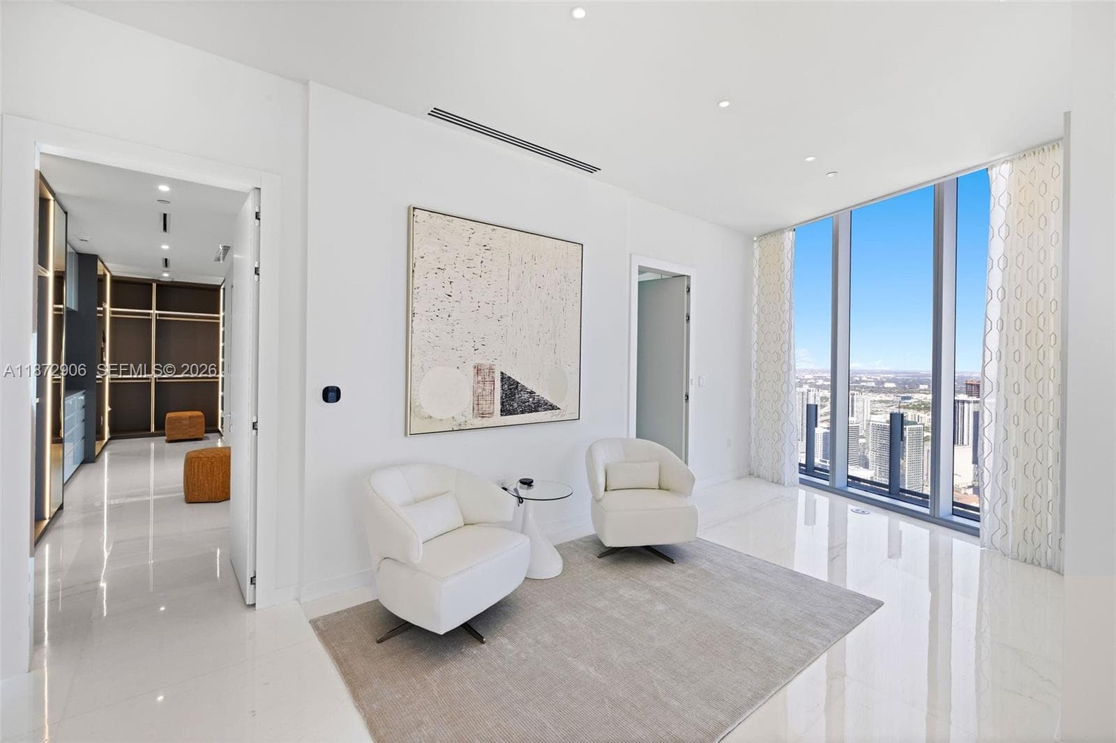 300 Biscayne Blvd Way, Miami FL 33131 — 36