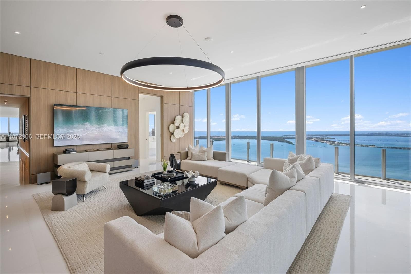 300 Biscayne Blvd Way, Miami FL 33131 — 14