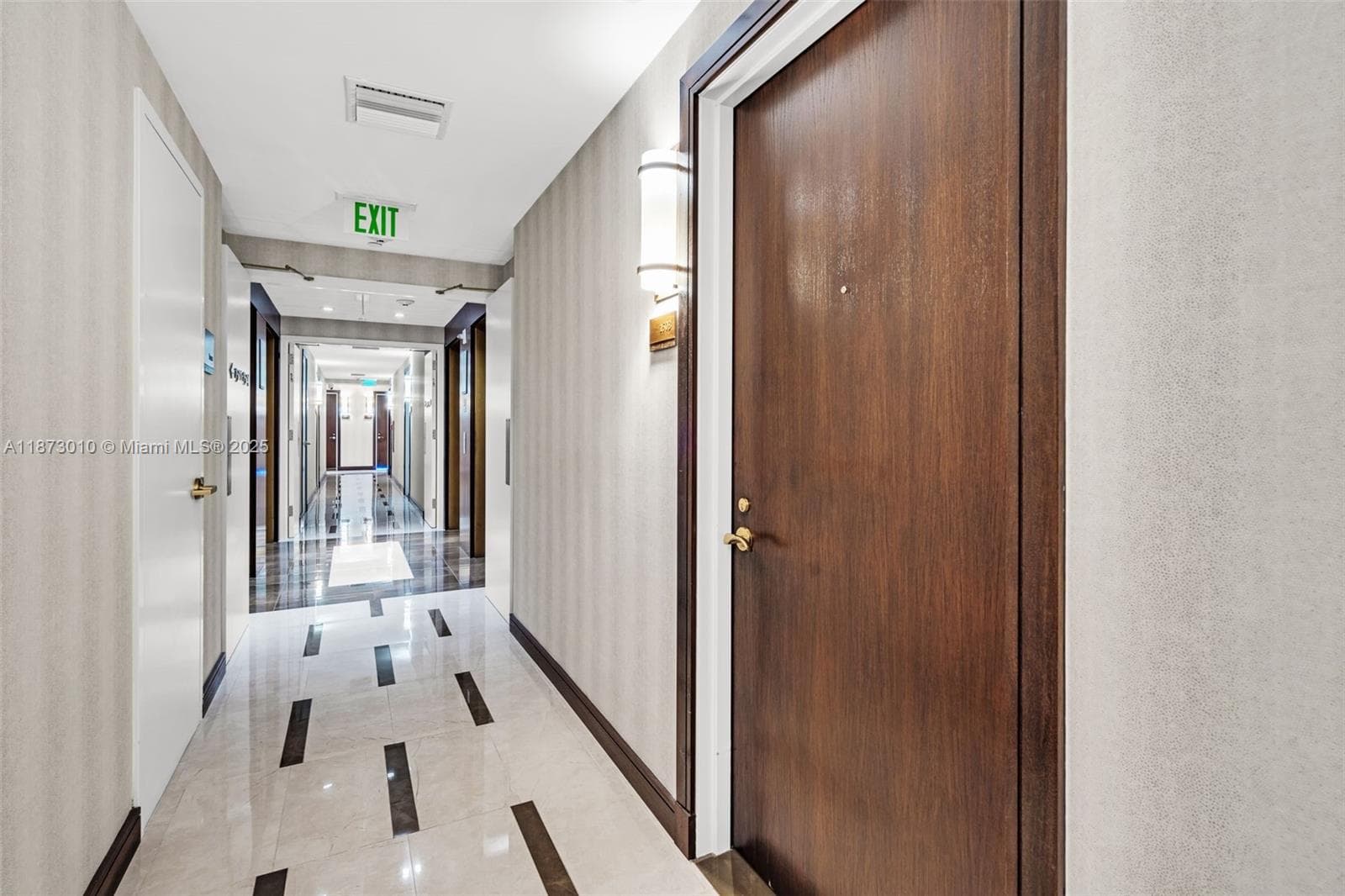 5875 Collins Ave # 1503, Miami Beach FL 33140 — 6