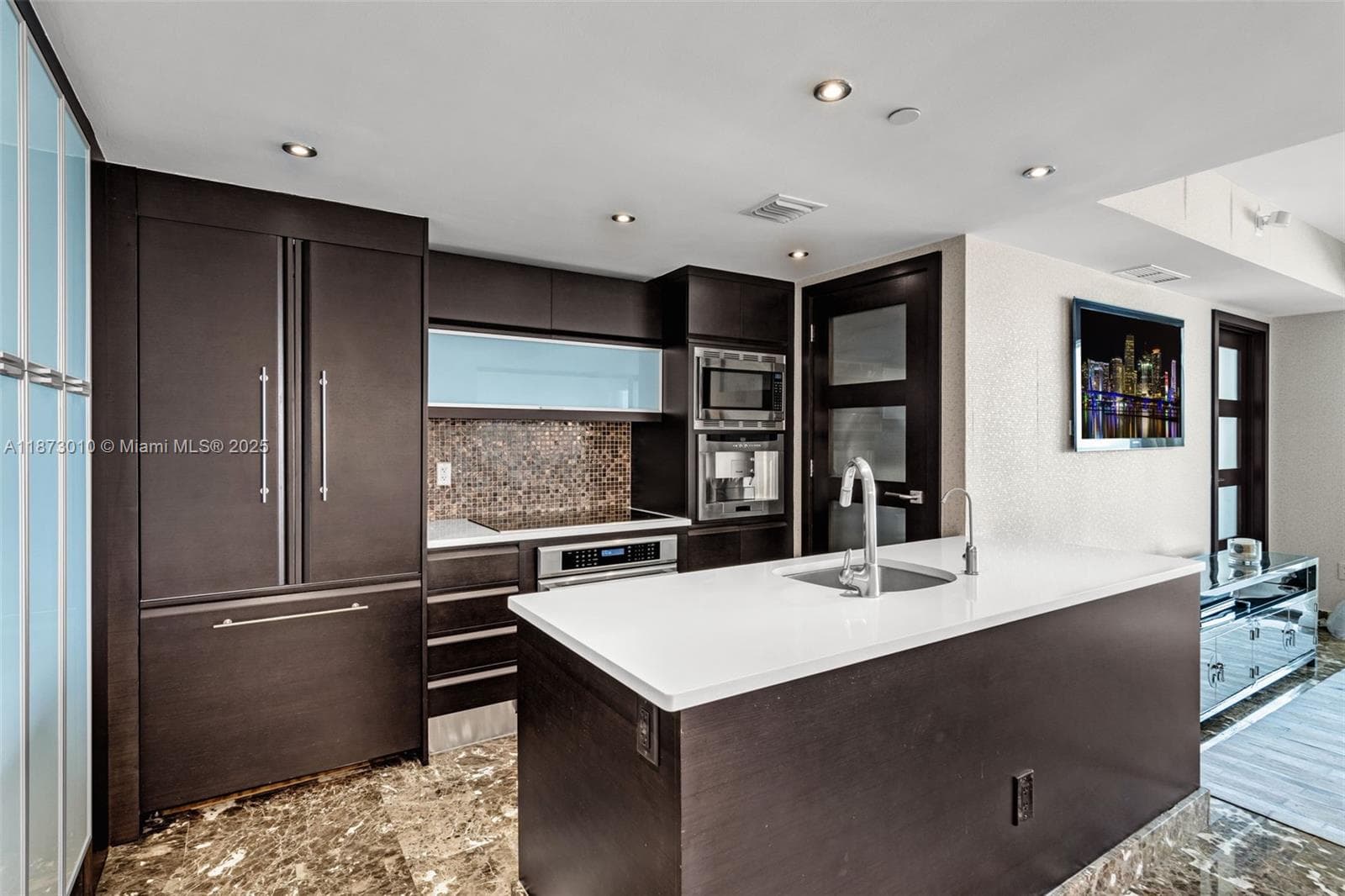 5875 Collins Ave # 1503, Miami Beach FL 33140 — 13