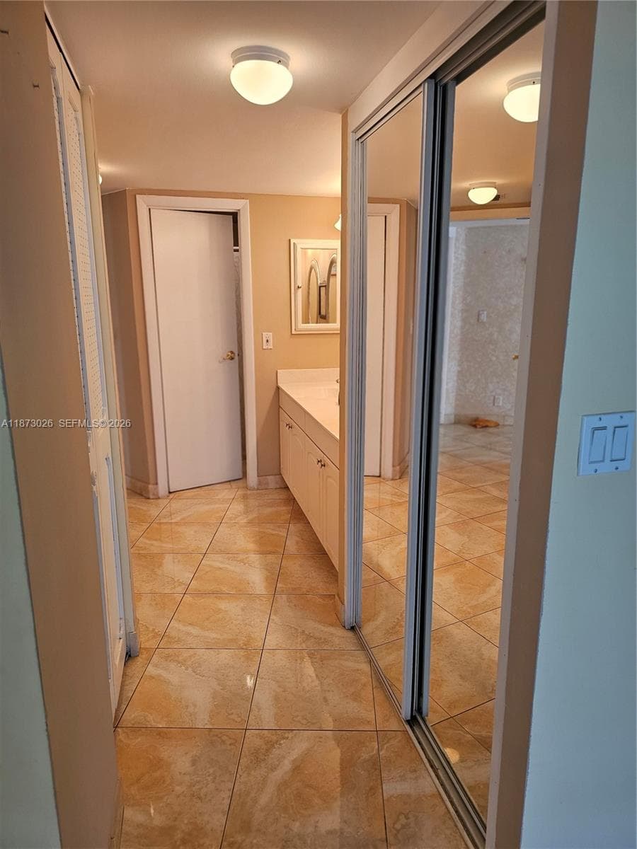 20400 W Country Club Dr # 711, Aventura FL 33180 — 6
