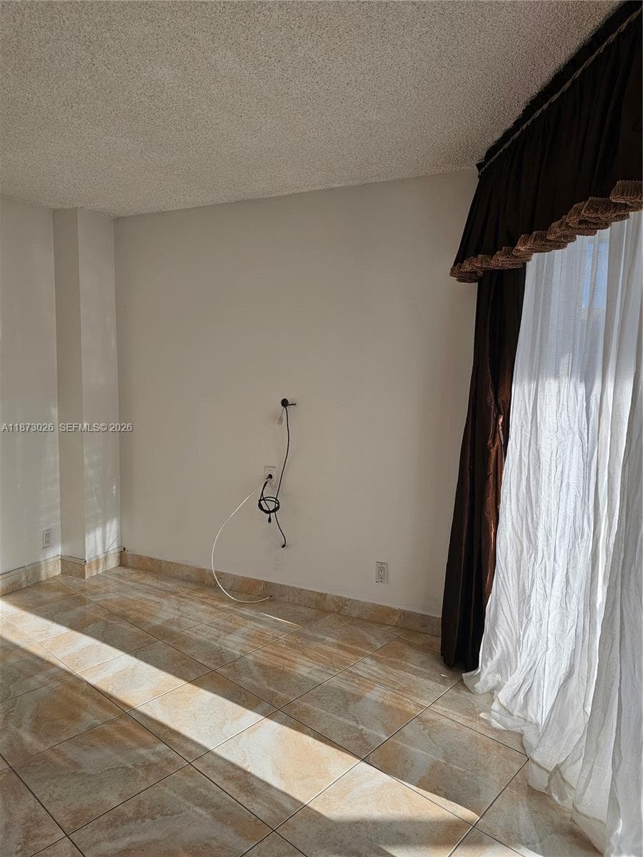 20400 W Country Club Dr # 711, Aventura FL 33180 — 7
