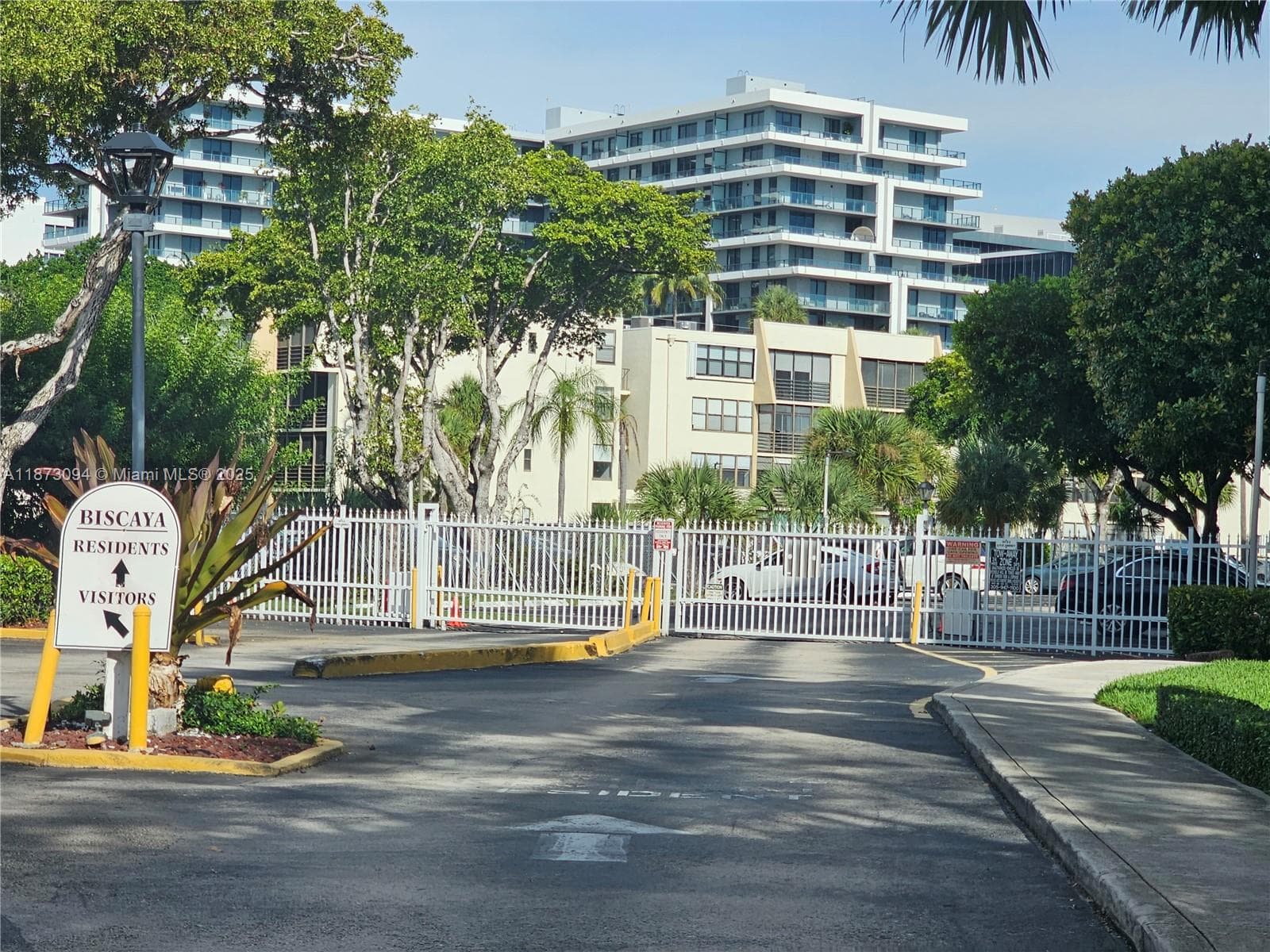 20400 W Country Club Dr # 315, Aventura FL 33180 — 8