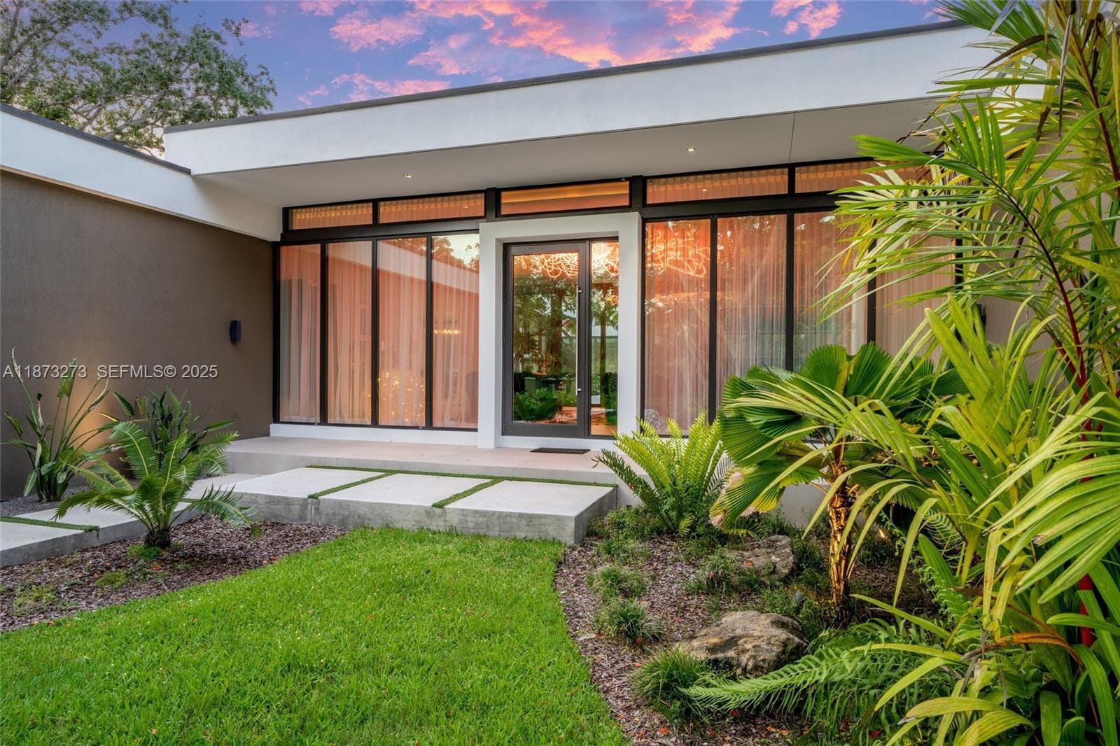 12100 SW 79th Ave, Pinecrest FL 33156 — 8
