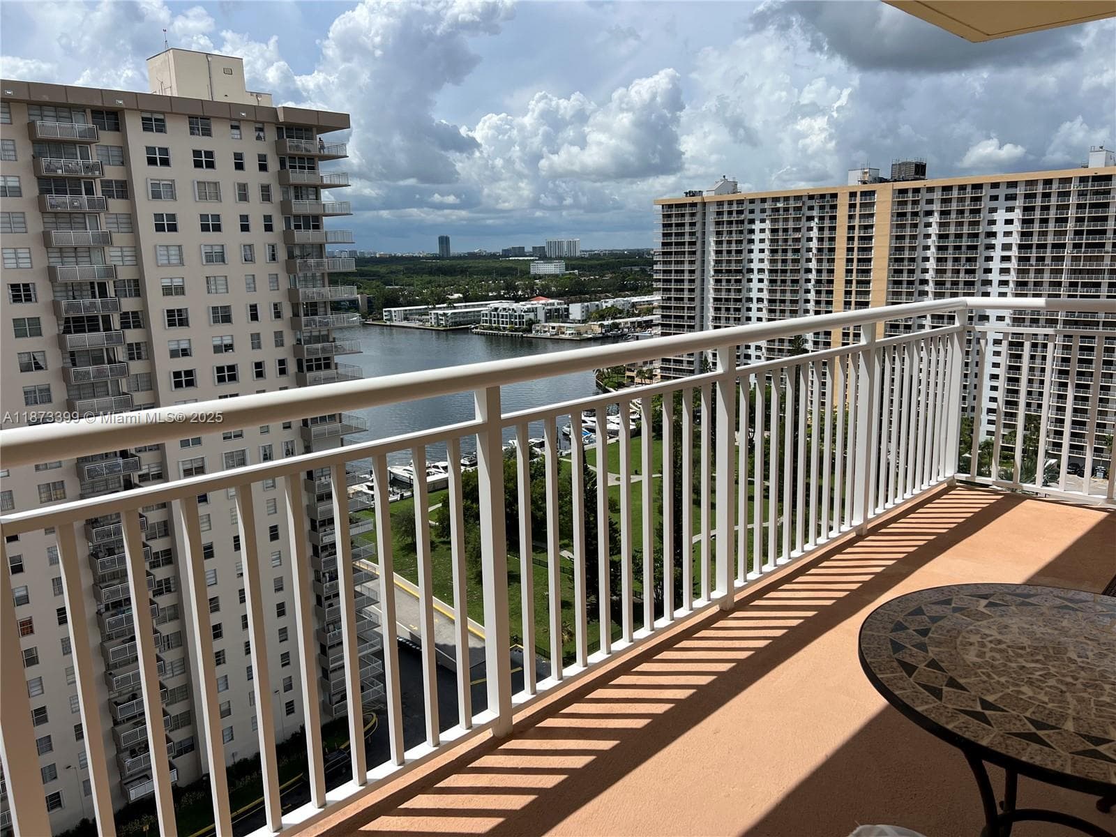 251 174th St # 1905, Sunny Isles Beach FL 33160 — 11