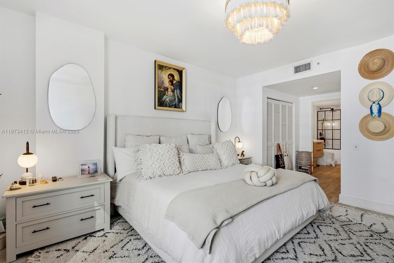 701 Brickell Key Blvd # 1106, Miami FL 33131 — 32