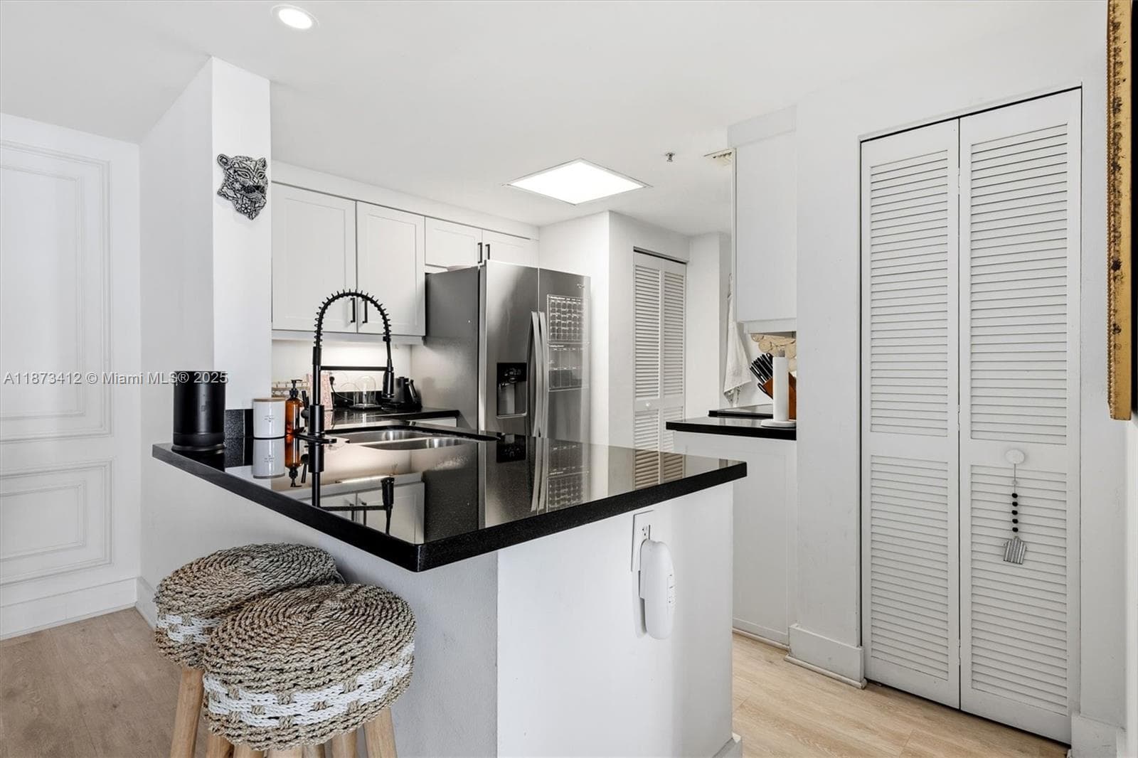 701 Brickell Key Blvd # 1106, Miami FL 33131 — 38