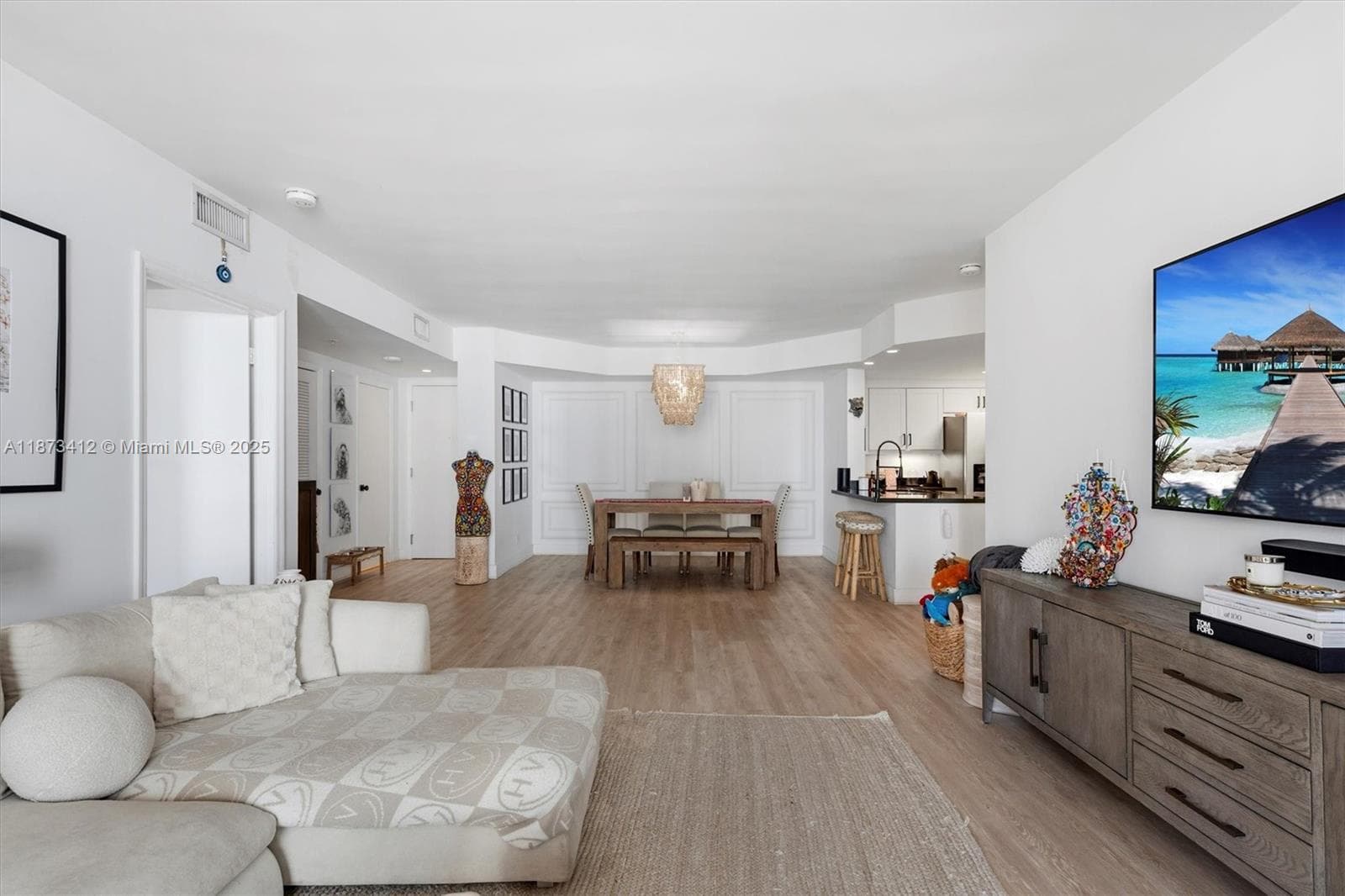 701 Brickell Key Blvd # 1106, Miami FL 33131 — 18