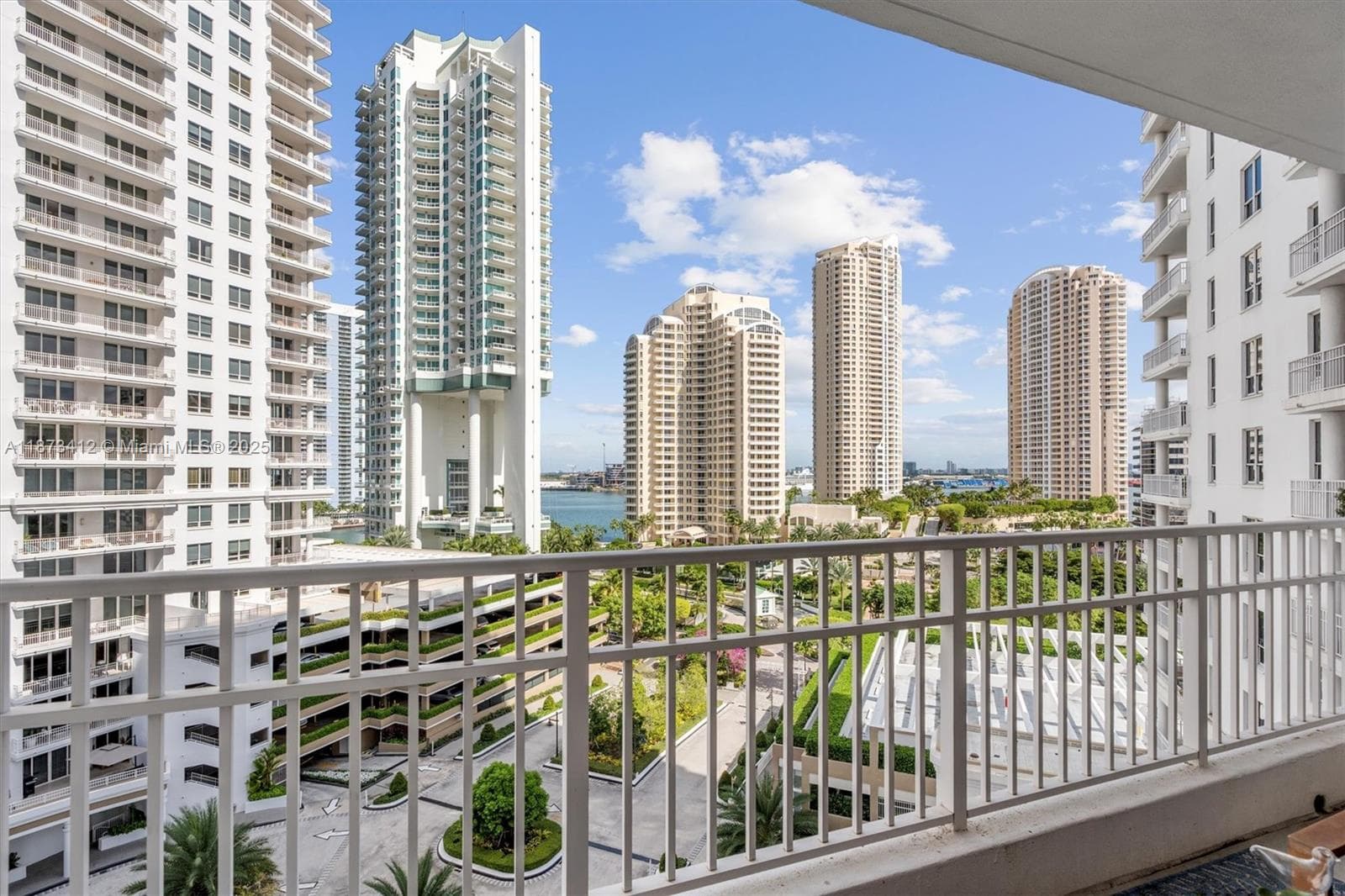 701 Brickell Key Blvd # 1106, Miami FL 33131 — 51