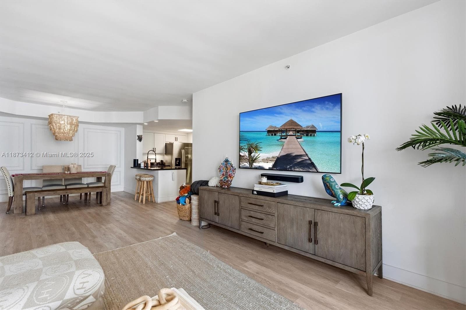 701 Brickell Key Blvd # 1106, Miami FL 33131 — 19