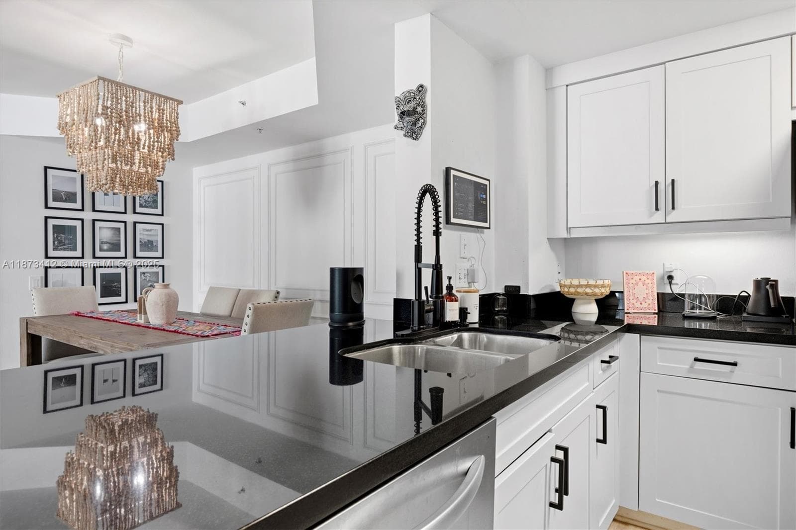 701 Brickell Key Blvd # 1106, Miami FL 33131 — 40