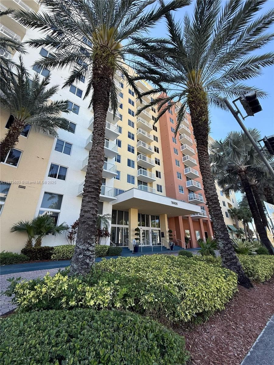 18800 NE 29th Ave # 804, Aventura FL 33180 — 2