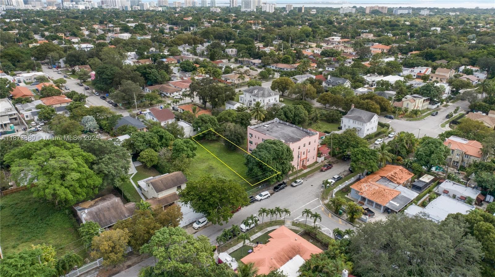 1001 SW 15th Ave, Miami FL 33135 — 5