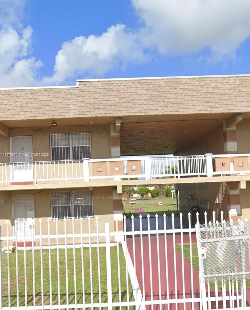 301 NW 177th St # 227, Miami Gardens FL 33169 — 6