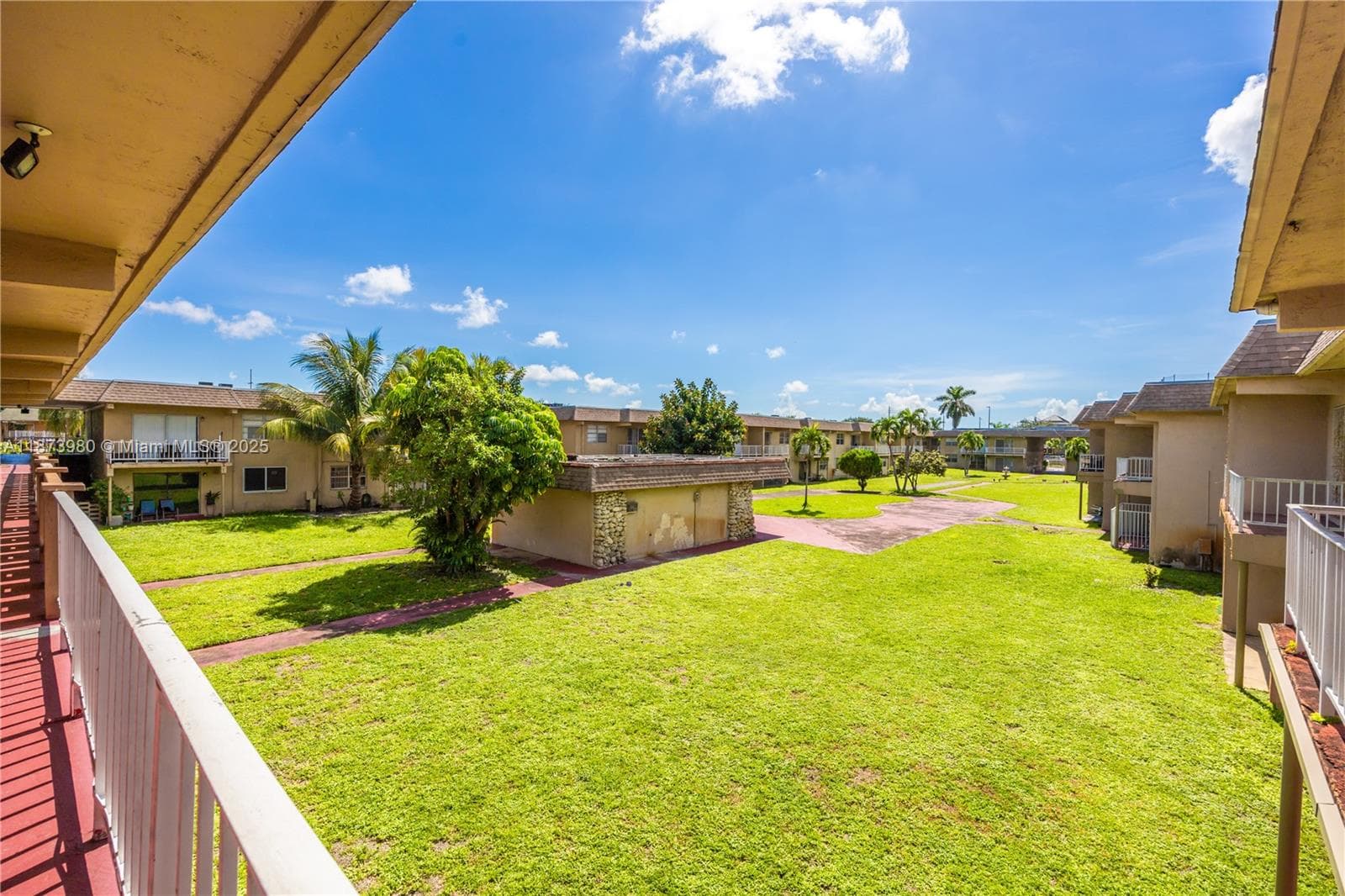 301 NW 177th St # 227, Miami Gardens FL 33169 — 1