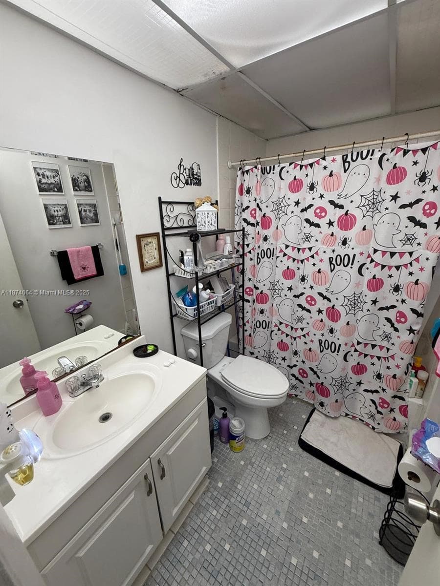 6940 Miami Gardens Dr # 122, Hialeah FL 33015 — 9
