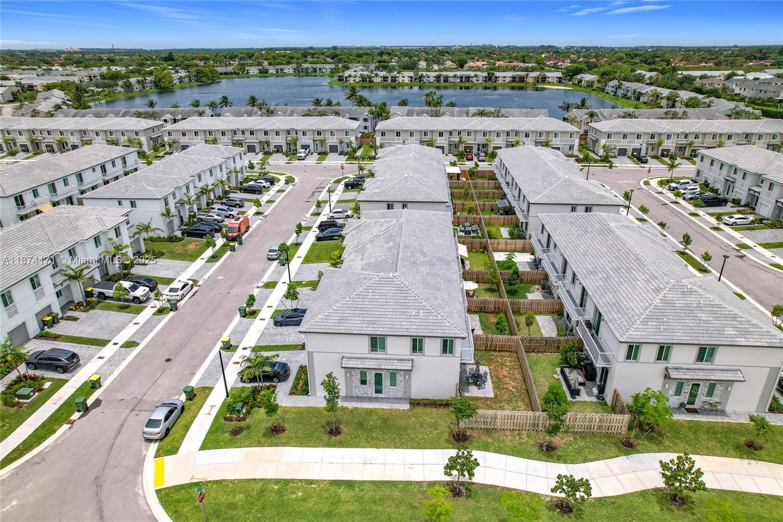 716 SE 14th St, Homestead FL 33034 — 52