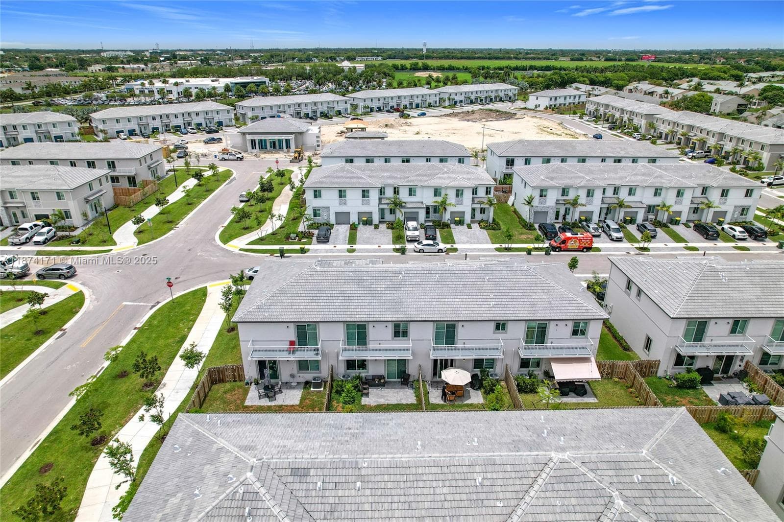 716 SE 14th St, Homestead FL 33034 — 54