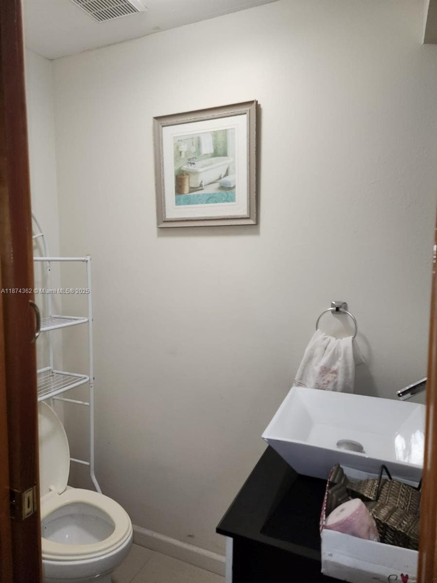 11060 SW 143rd Pl, Miami FL 33186 — 16