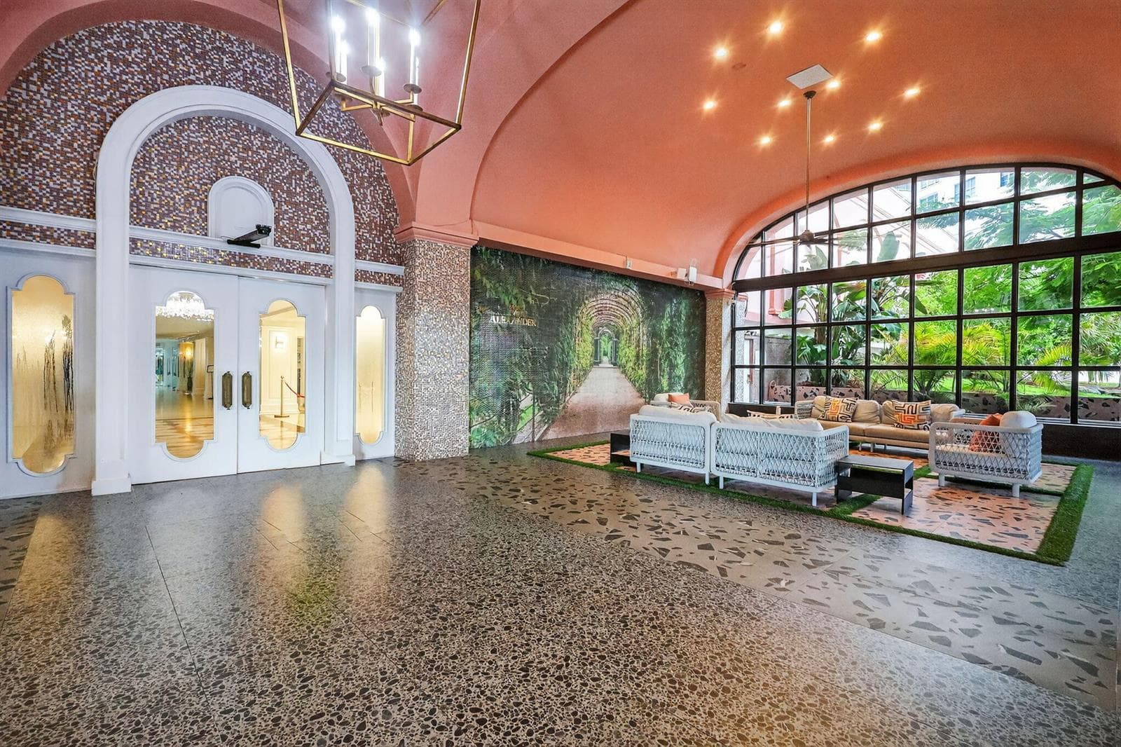 5225 Collins Avenue # 1408, Miami Beach FL 33140 — 27