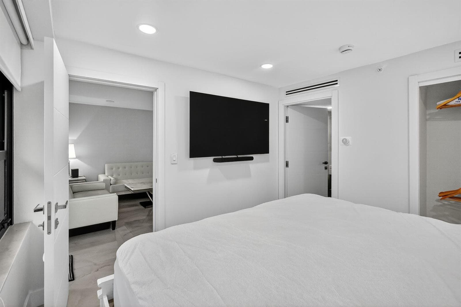 5225 Collins Avenue # 1408, Miami Beach FL 33140 — 17