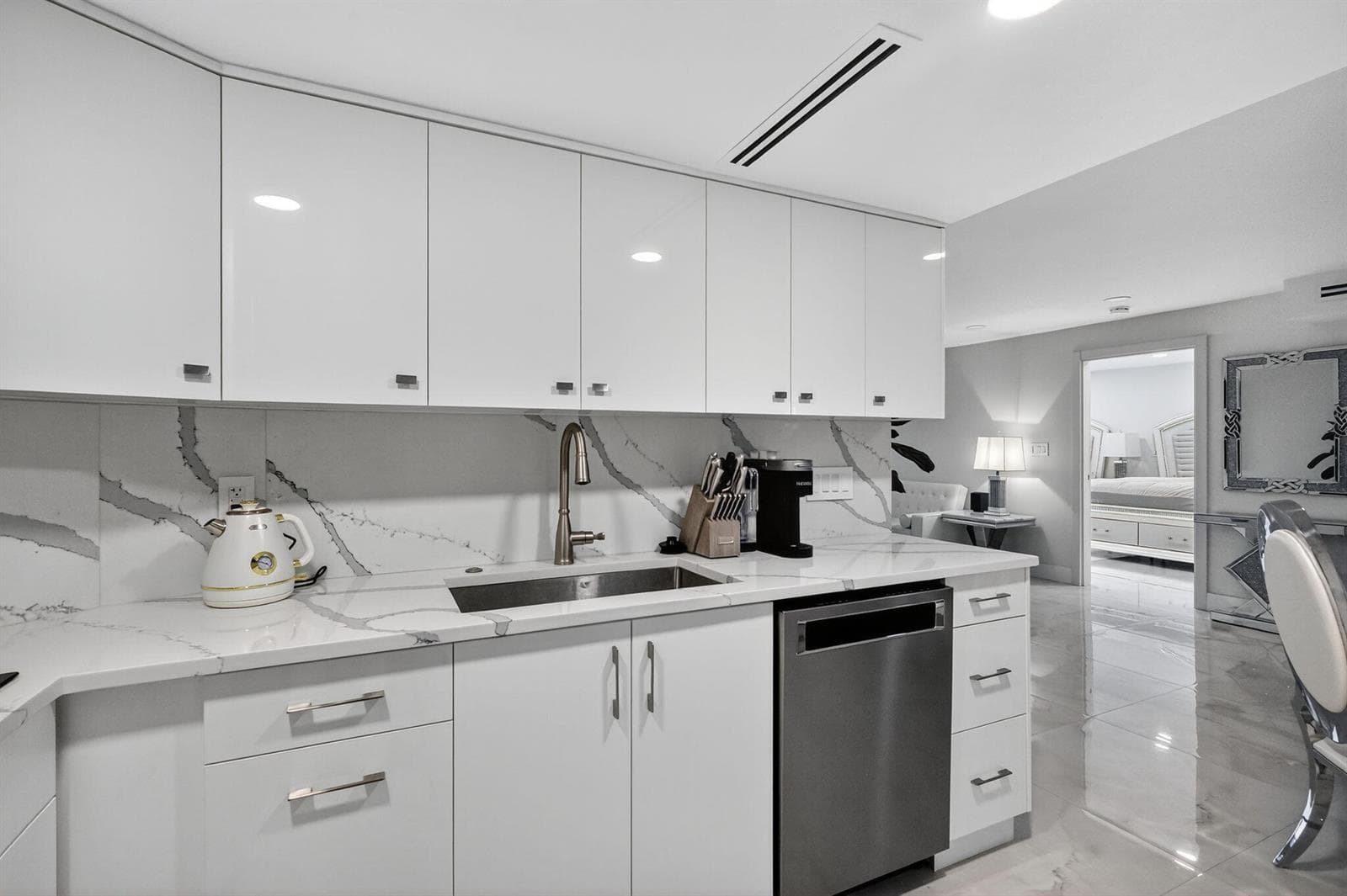 5225 Collins Avenue # 1408, Miami Beach FL 33140 — 9